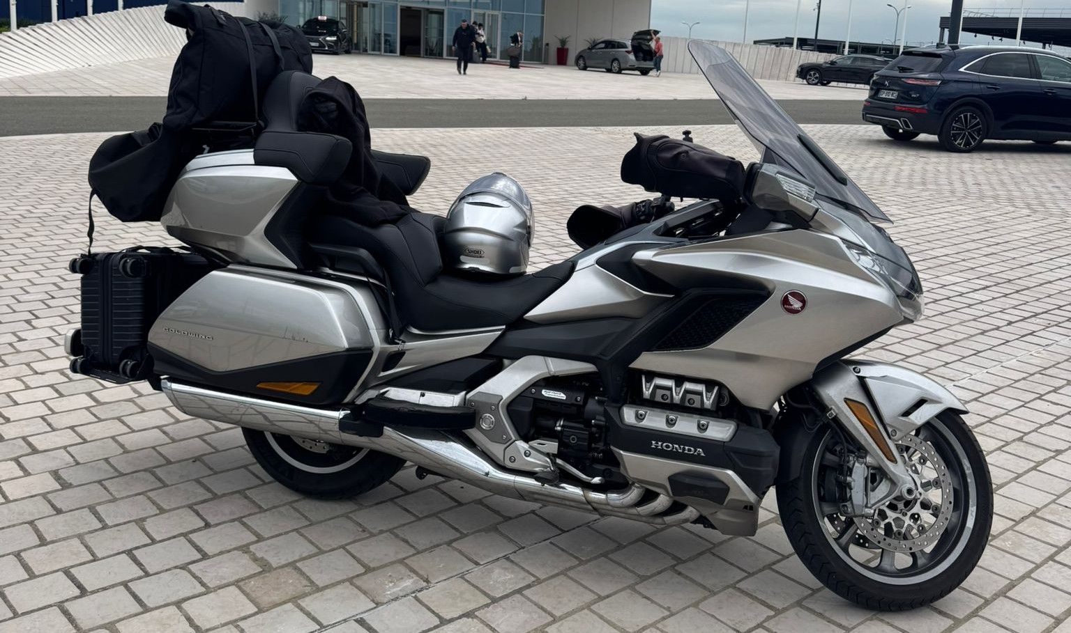 Comment bien préparer son trajet en taxi moto parisien à Paris  ?